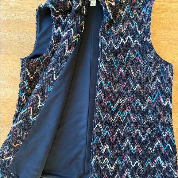 Coldwater Creek Women’s Vest. Size L - Picture 2 of 8